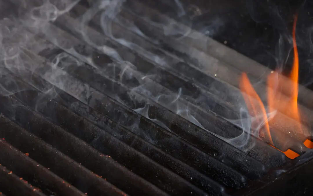 How to add the Delicious Flavor & Aroma of Smoke, to Your Outdoor BBQ Grilling This Summer